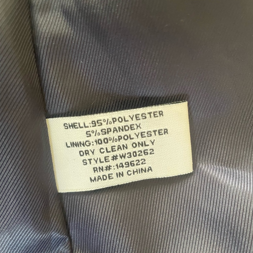 Walter Baker Navy Blue Blazer with Gold Buttons. Size XL. Worn Once. Like New. - Picture 8 of 10